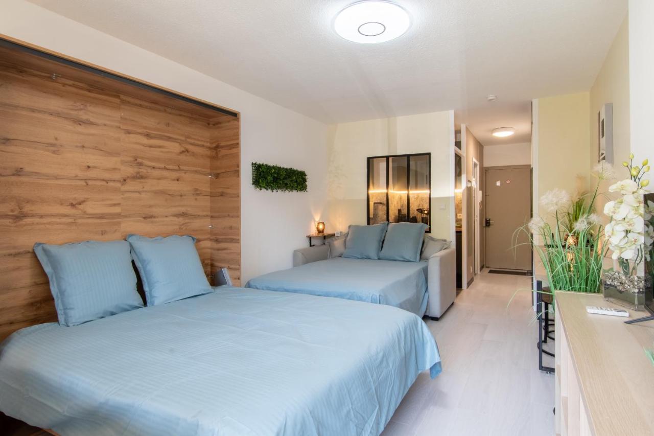 Ferienwohnung Les Flamants Roses - Studio Avec Balcon Nîmes Exterior foto